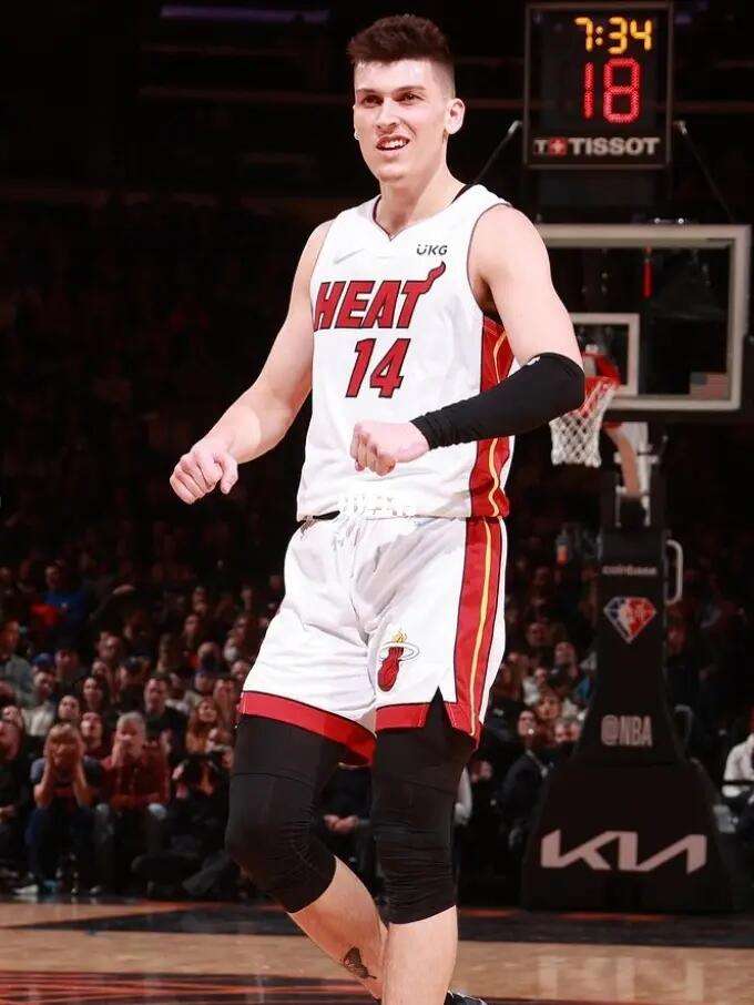 从而在进攻 从而在进攻